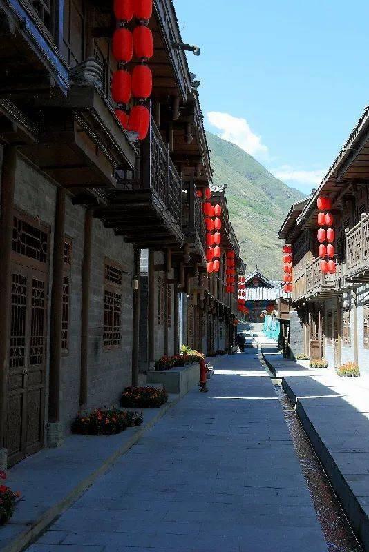 逃出美丽度假胜地